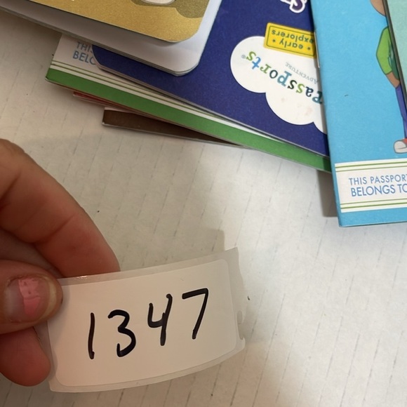 Little Passports lot - Picture 9 of 10